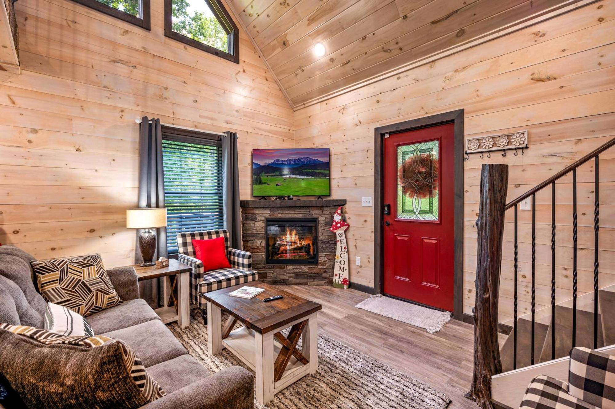Lil Cabin In The Cove! Mtn Views, Theater, Hot Tub, Games, King Beds, Prime Location! เซอเวียร์วีล ภายนอก รูปภาพ